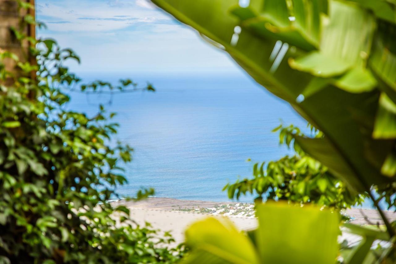 Re Ocean Villa Saint-Leu Exterior photo